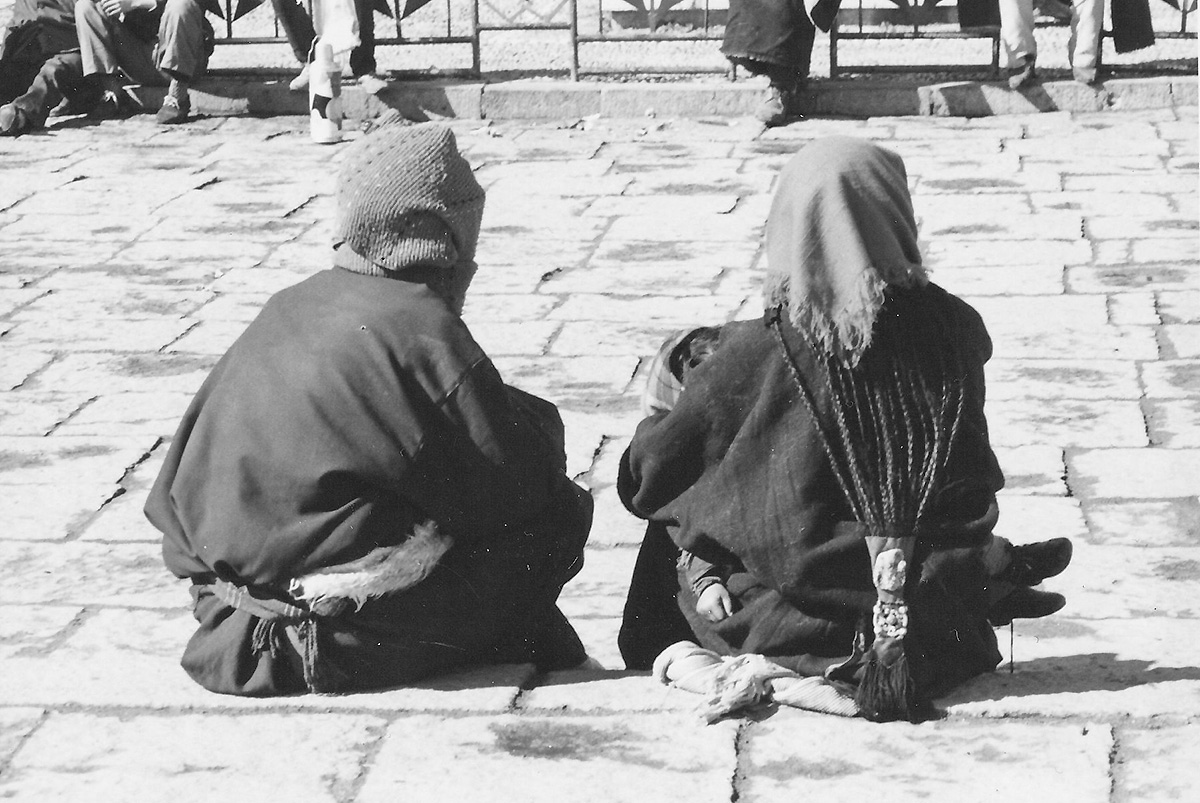 Barkhor Square
